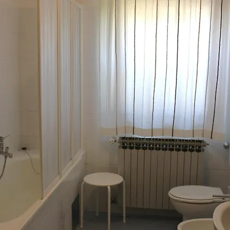 Yellow With Garden, Two Bedrooms Novigrad Istria